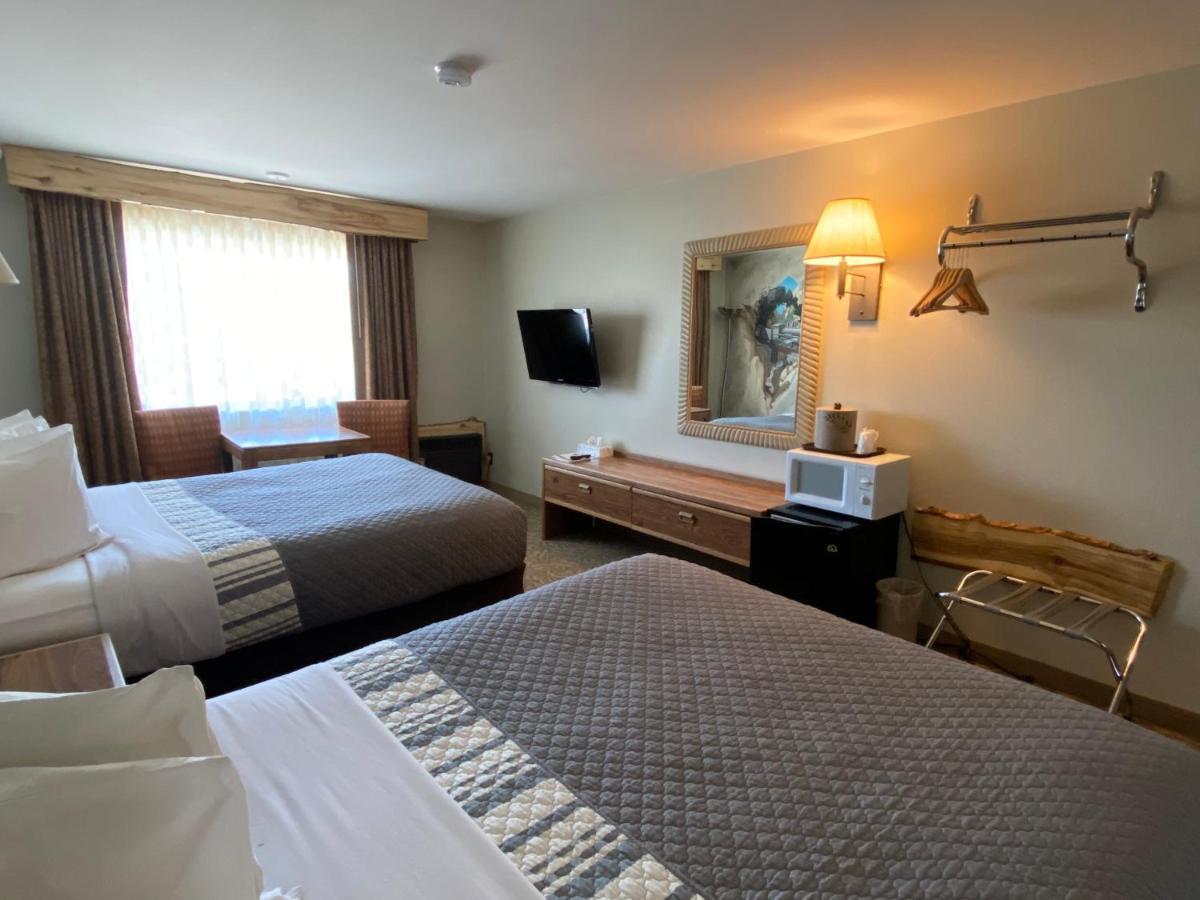 Browns Canyon Hotel